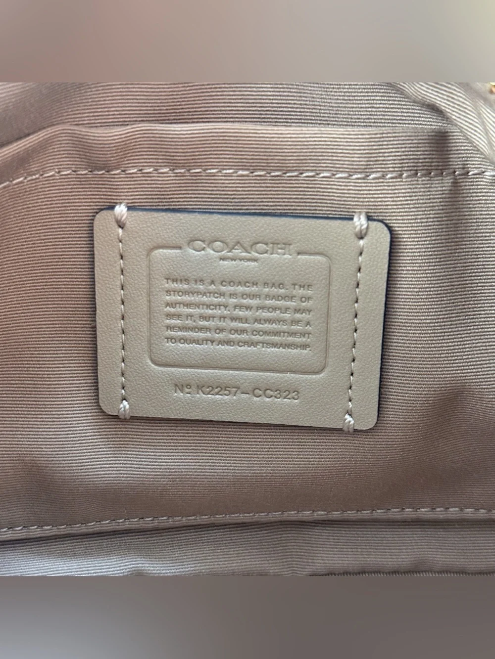 Coach Teri Shoulder Bag CC323 in Signature Canvas/Embossed Snakeskin EUC
